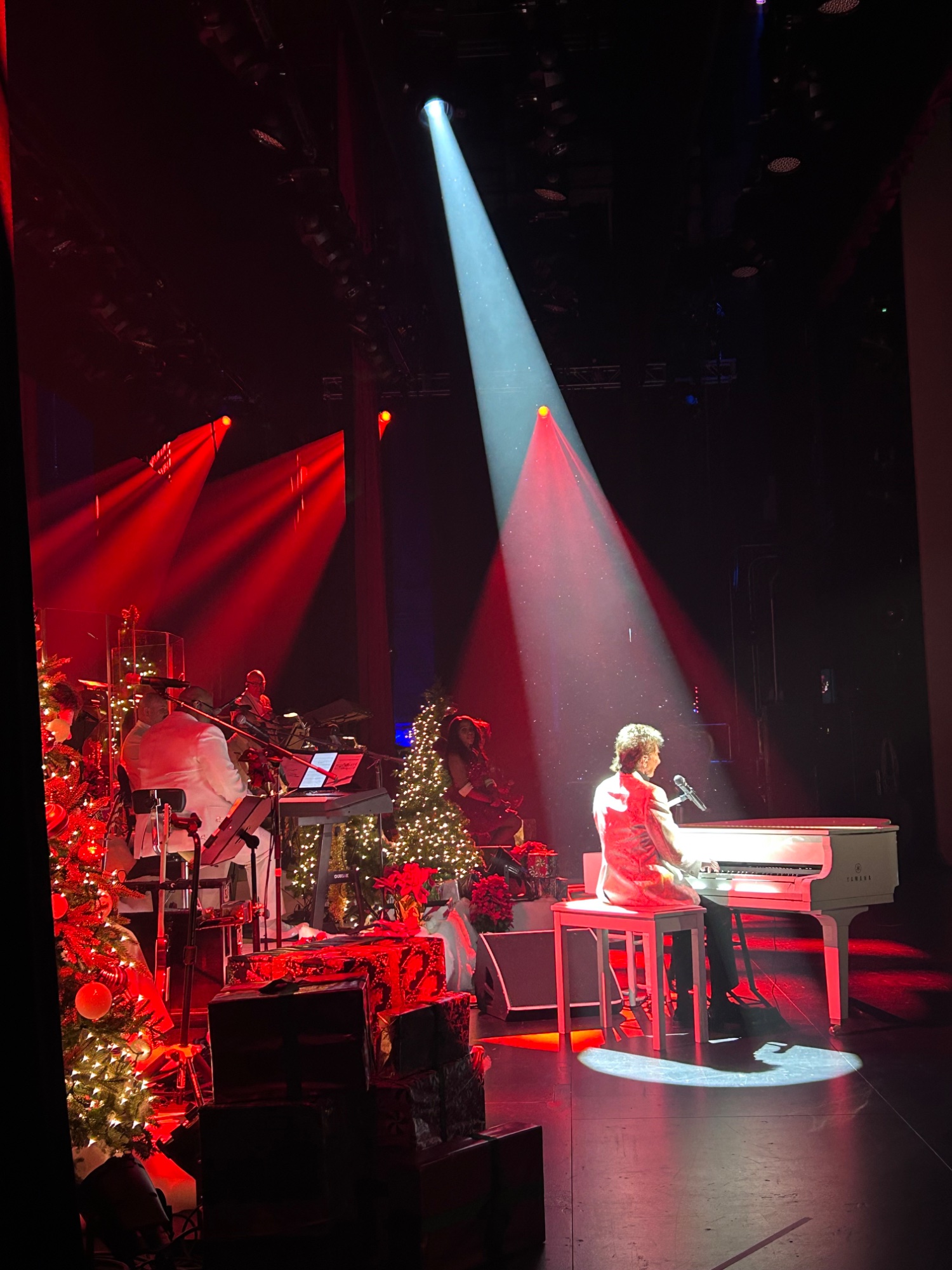 Barry Manilow